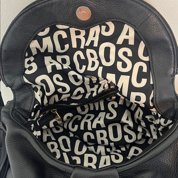 Marc by Marc Jacobs Natasha Black Leather Crossbody Bag - Picture 15 of 17